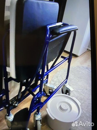 Санитарное кресло туалет