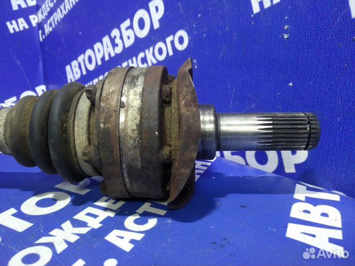 Задний левый привод Bmw E46 купе M52B25 2000