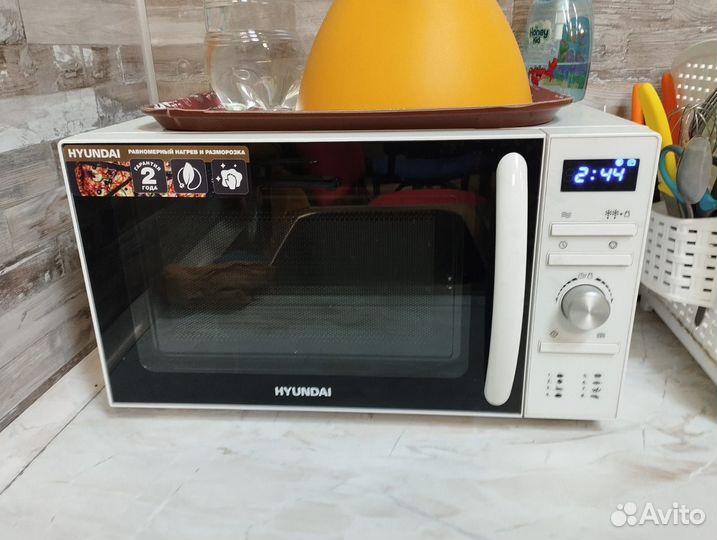 Микроволновая Печь Hyundai HYM-D3027
