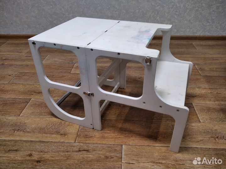 Стульчик помогайка детский