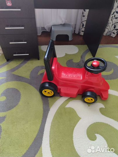 Каталка машинка