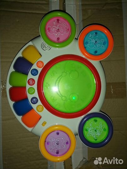Развивающая музыкальная игрушка для ребенка