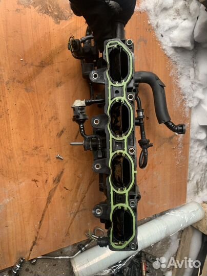 Впускной коллектор audi a4 1.8 cdh
