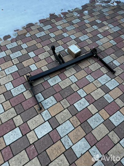 Фаркоп toyota corolla Е210