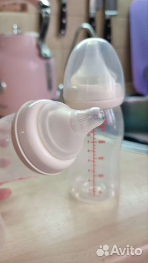 Бутылочки для кормления pigeon 240