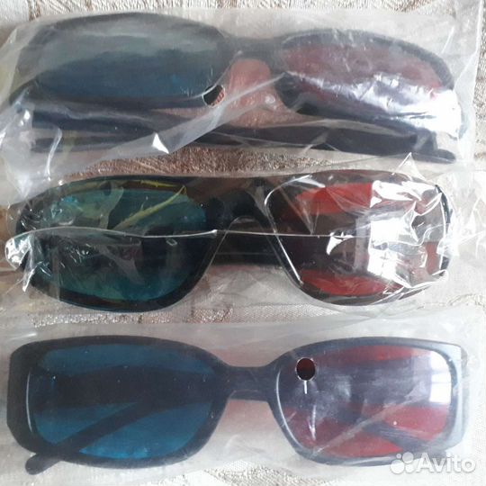 Анаглифные 3d стерео очки с DVD диском