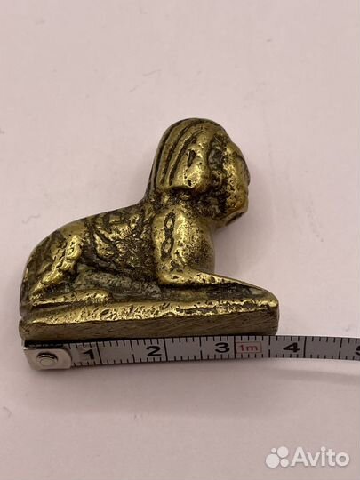 Бронзовый сфинкс