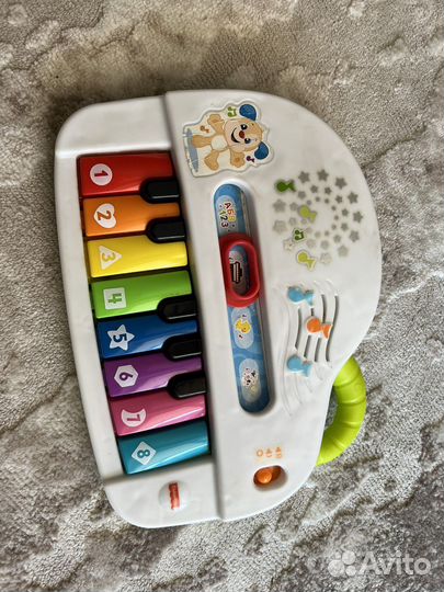 Развивающие игрушки для малышей