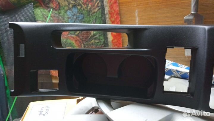 Подстаканники на митсубиси лансер10