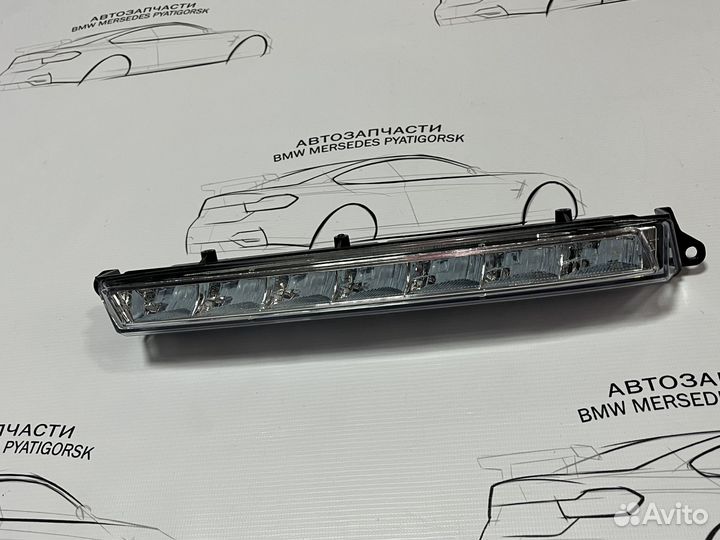 Левый ходовой огонь Mercedes GL x164 ML w164