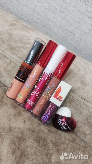 Помады. Блеск для губ