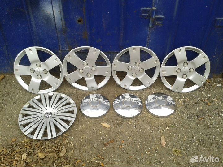 Колпаки разные