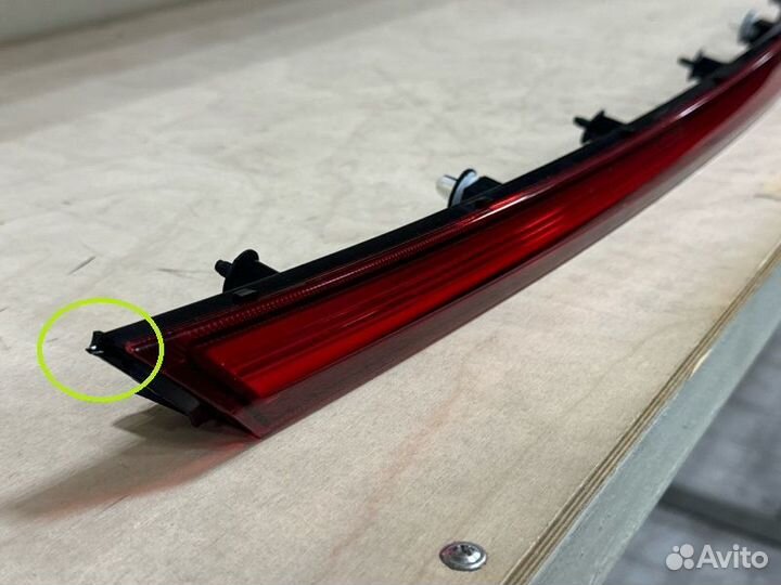 Накладка двери багажника Kia Rio FB