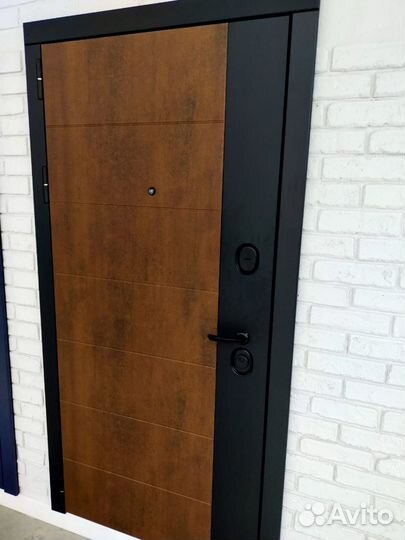 Дверь входная