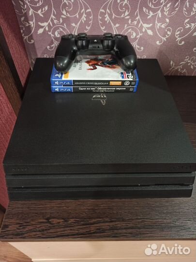 Sony playstation 4 PS4 pro 1tb с играми