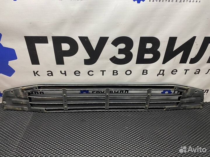 Ступень в бампер Volvo FH4 82208510