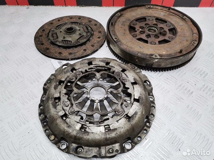 Маховик (демпфер сцепления) для Audi A6 C5
