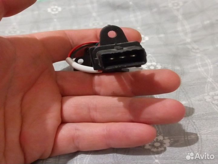 Датчик холла Ваз 2109