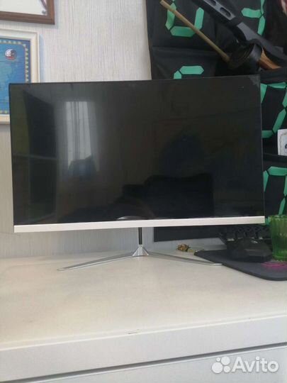 Монитор 24 дюйма 75гц продам на запчасти