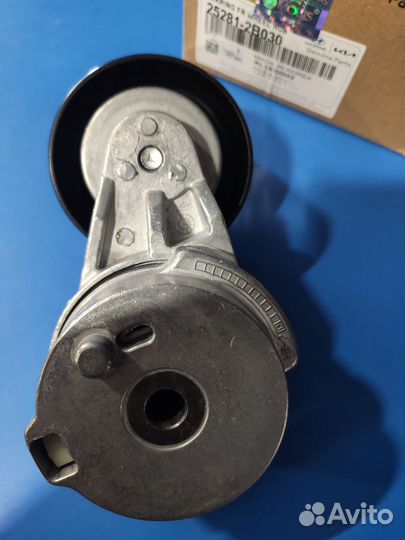 Натяжитель ремня генератора Солярис Рио