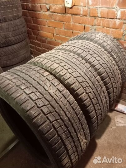 Dunlop SP Winter Ice 01 225/55 R18 98T