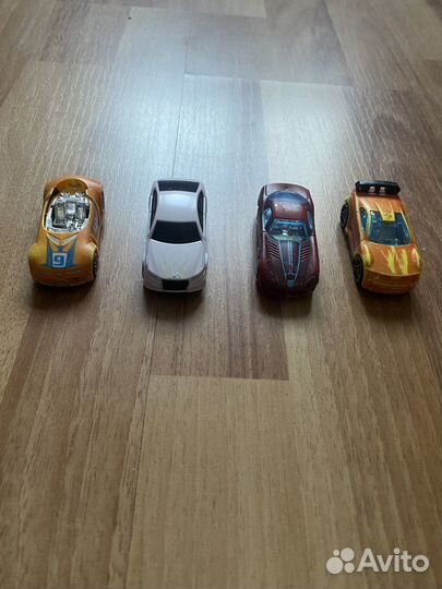 Машинки Hot wheels