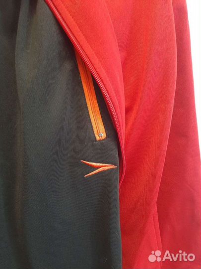 Спортивный костюм женский. S