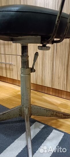 Стул для компьютера