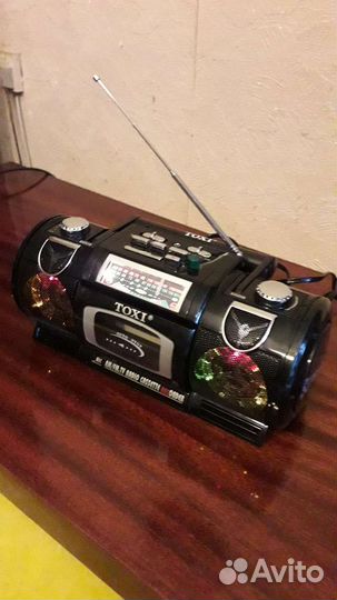Кассетная магнитола toxi