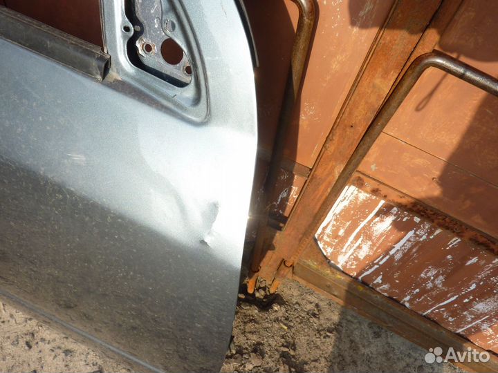 Mitsubishi outlander 2003-2008 дверь правая