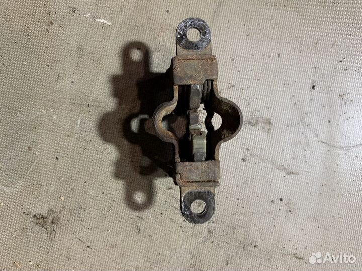 Замок капота Рекстон 1 SsangYong Rexton