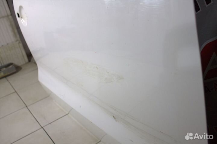 Дверь передняя правая volkswagen Polo 2009)