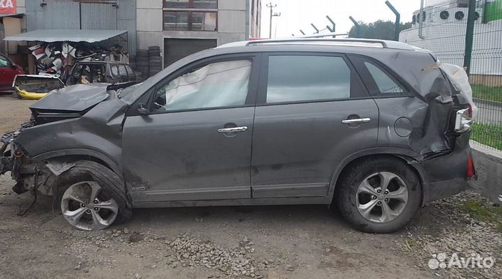 Авторазбор Kia Sorento (Киа Соренто). Запчасти