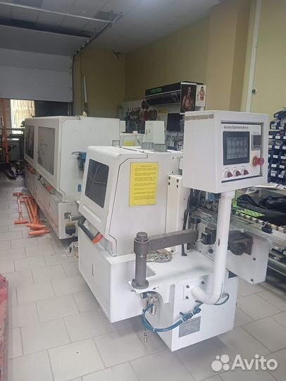 Кромкооблицовочный cтанок velberg MC468J