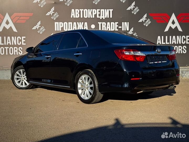 Toyota Camry 2.5 AT, 2013, 190 096 км