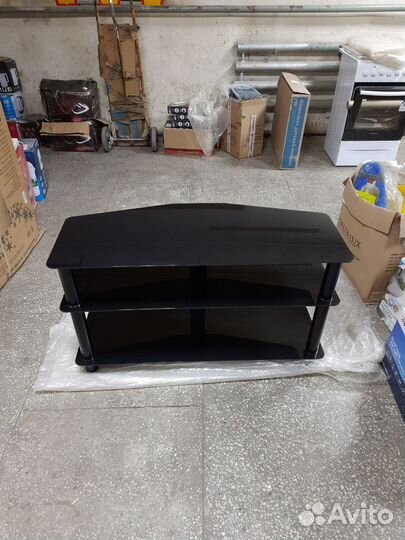 Стеклянная тумба под тв Doffler gr01