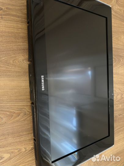 Телевизор Samsung LE-32A556P1