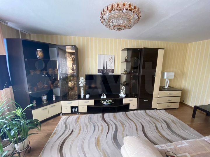 3-к. квартира, 60 м², 9/12 эт.