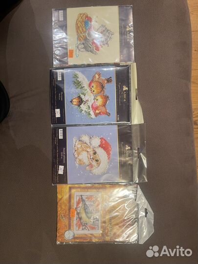 Наборы для вышивки крестом и бисером. новые