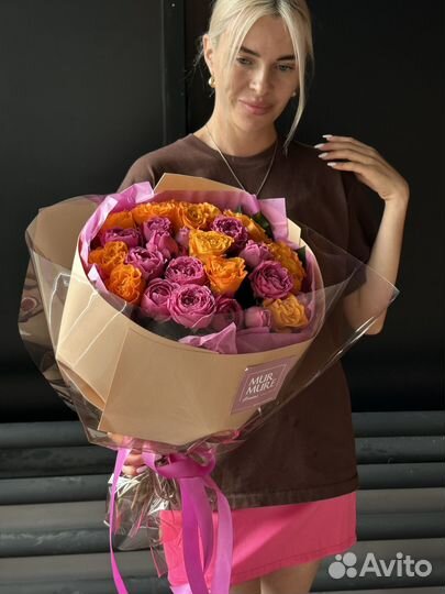 Букет роз пионы розы