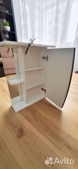 Шкаф зеркало в ванную бу