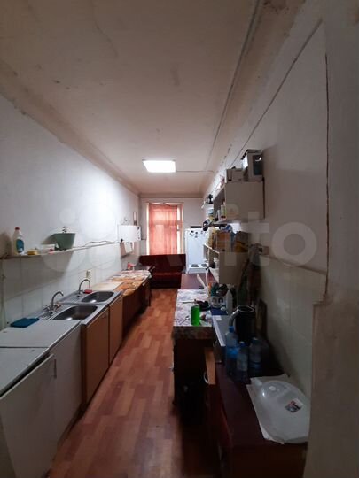 Комната 30 м² в 7-к., 1/5 эт.