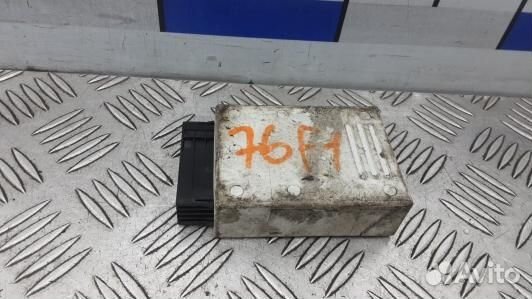 Блок управления BMW 5 E60/E61 (76F01NC09)