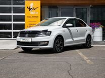 Volkswagen Polo 1.6 AT, 2015, 101 900 км, с пробегом, цена 1 085 000 руб.