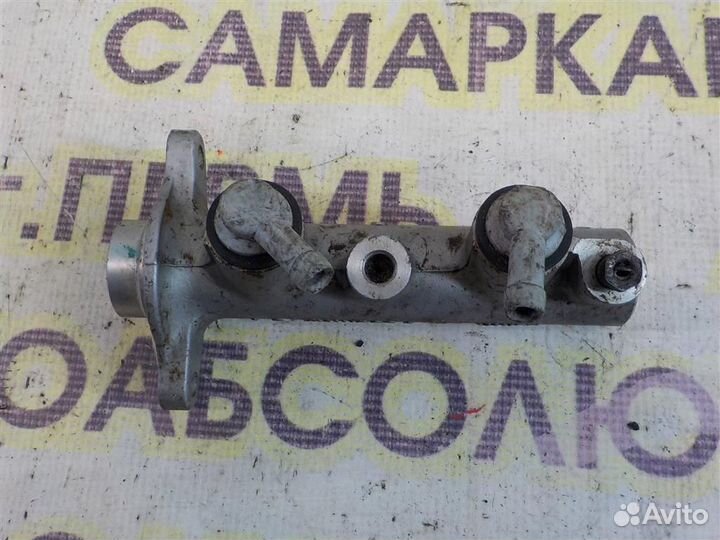 Цилиндр тормозной главный Hyundai Porter 2006