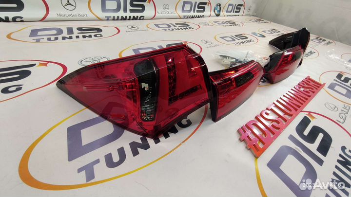 Стоп сигналы на Toyota Corolla 180 2012-2019г