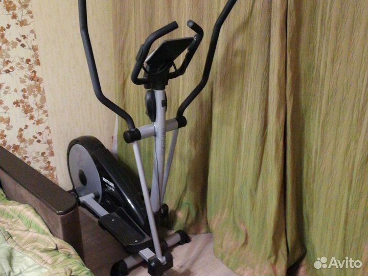 Эллиптический тренажер
