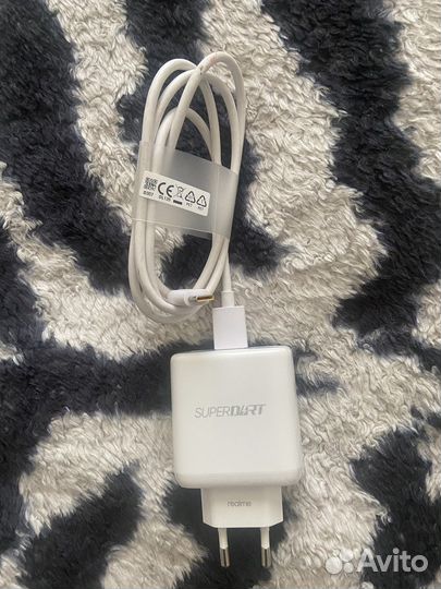 Зарядное устройство для телефона