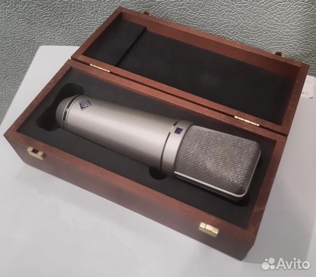 Neumann U 87 Ai Конденсаторный студийный микрофон