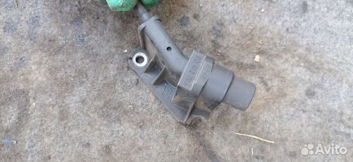 Датчик распредвала опель вектра б 1.6л